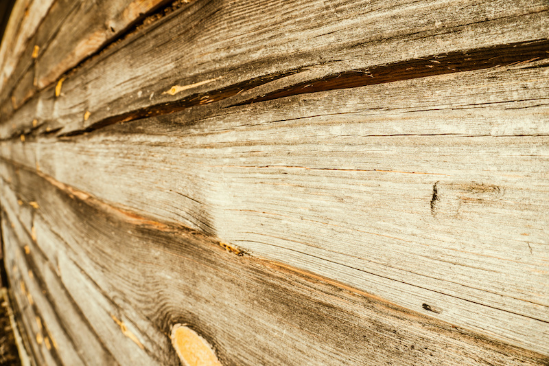 What is the Difference Between Chinking & Caulking? - River to River ...